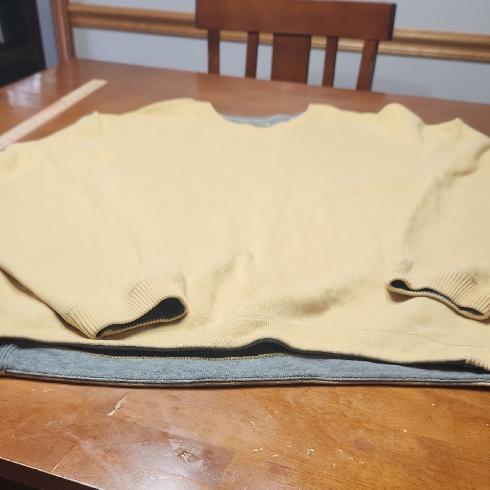 Tommy Bahama Men's Cream Crewneck Sweater